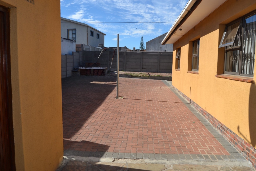 3 Bedroom Property for Sale in Mandalay Western Cape